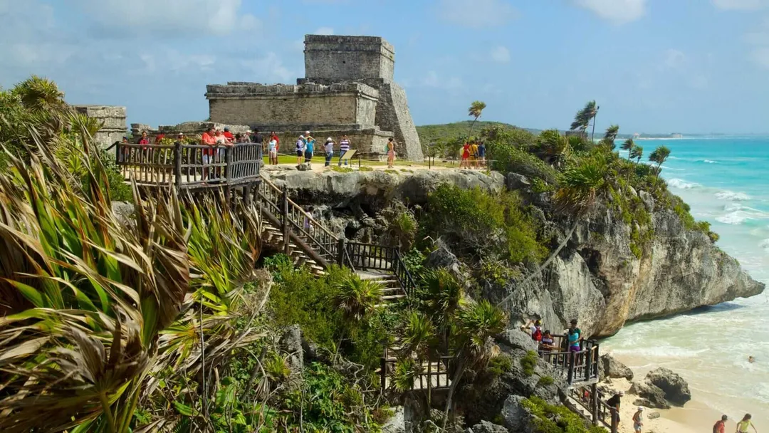 The Jaguar Bites Back as Tulum’s Tourism Model Faces Growing Backlash Call to Cut Jaguar Park Tulum Fees Grows Louder