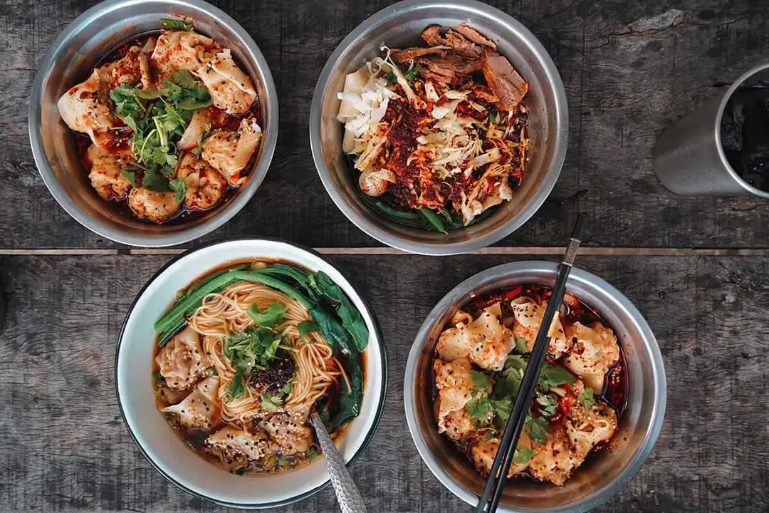 Wang Tulum Turns Up the Heat After Review Says Chili Oil Wasn’t Spicy Wang Tulum Turns Up the Heat After Review Says Chili Oil Wasn’t Spicy