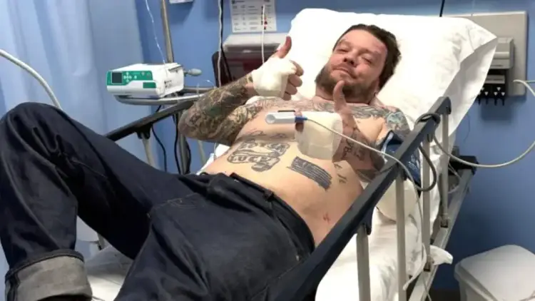 corey-harrison-de-el-precio-de-la-historia-pide-ayuda-tras-sufrir-accidente-de-moto-en-tulum-1200×675