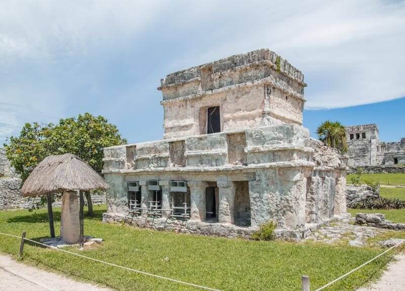 Definitive guide to visit the Tulum Archaeological Zone - Tulum Times