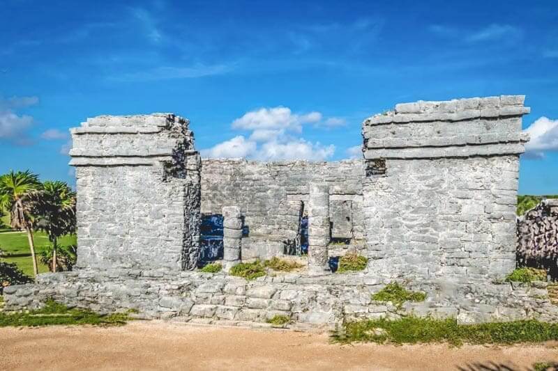 Definitive guide to visit the Tulum Archaeological Zone - Tulum Times