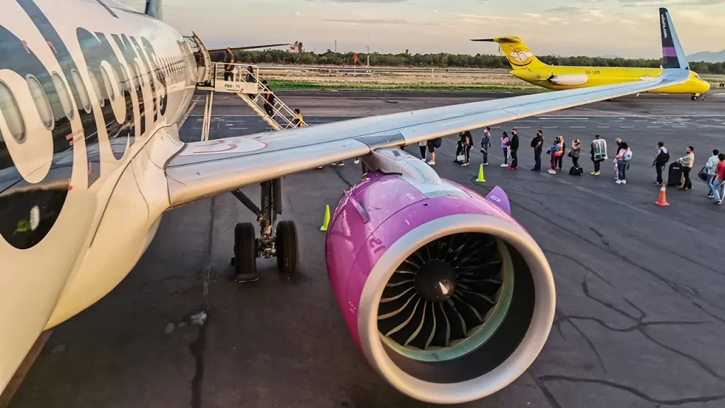 El CEO de Volaris observa el creciente potencial del aeropuerto de Tulum