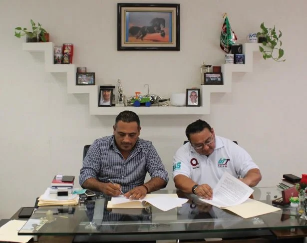 The Tulum Taxi Union and the University achieve a collaborative agreement
