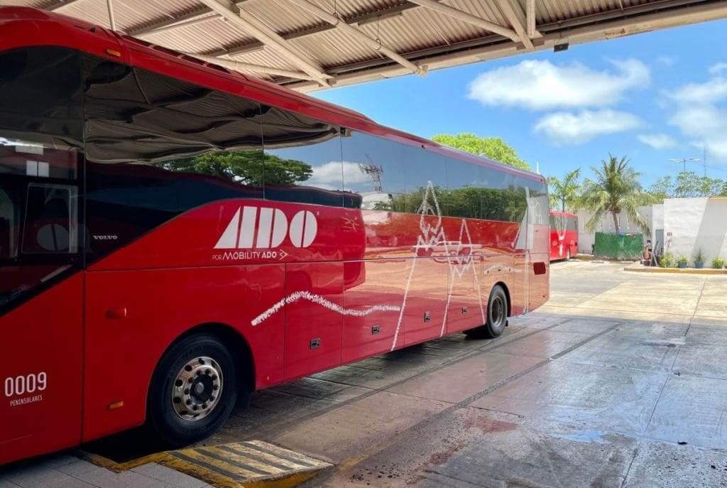 Discover how Tulum's transportation adapts to Tren Maya's construction, affecting travel times temporarily but promising smoother journeys ahead.