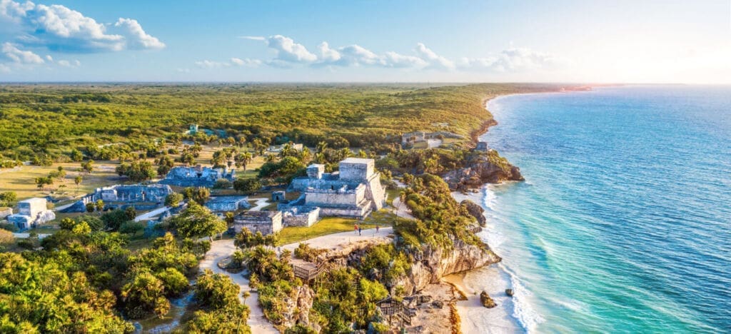 High tariffs at Tulum Airport threaten tourism; efforts are underway to match Cancún's costs to avoid flight diversions.