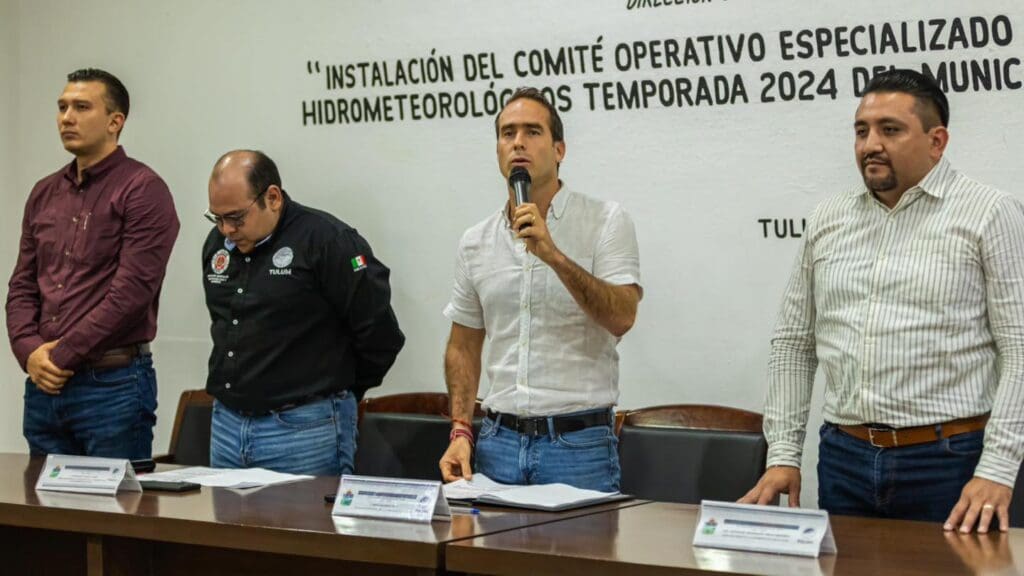 Tulum established a Specialized Operational Committee to monitor and respond to hydrometeorological events, emphasizing preparedness and coordination among government levels and the private sector.