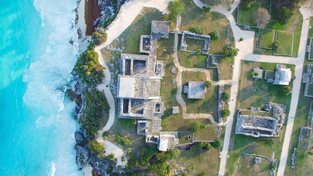 Discover the Tulum Ruins in this complete vacation guide, covering history, activities, tips, and travel insights for an unforgettable journey.
