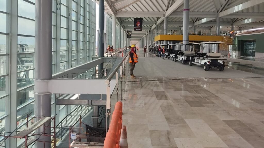 120 business leaders will visit Tulum’s new airport to explore cargo transport opportunities, focusing on customs infrastructure and regional logistics expansion.