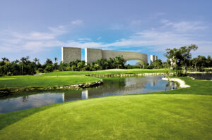 International Golf Tour Ignites Tulum’s Fairways